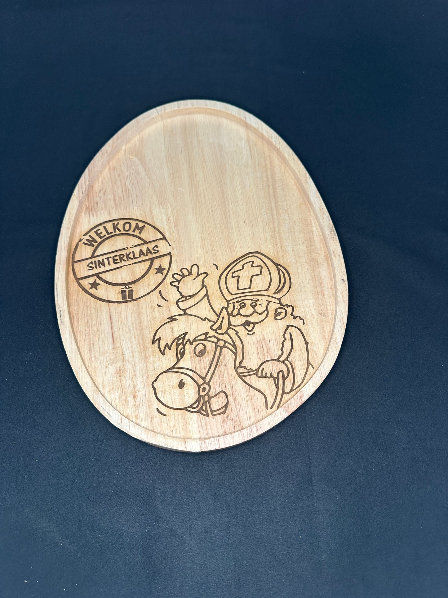 Houten decoratieplank met Sinterklaas ontwerp en ovaal model